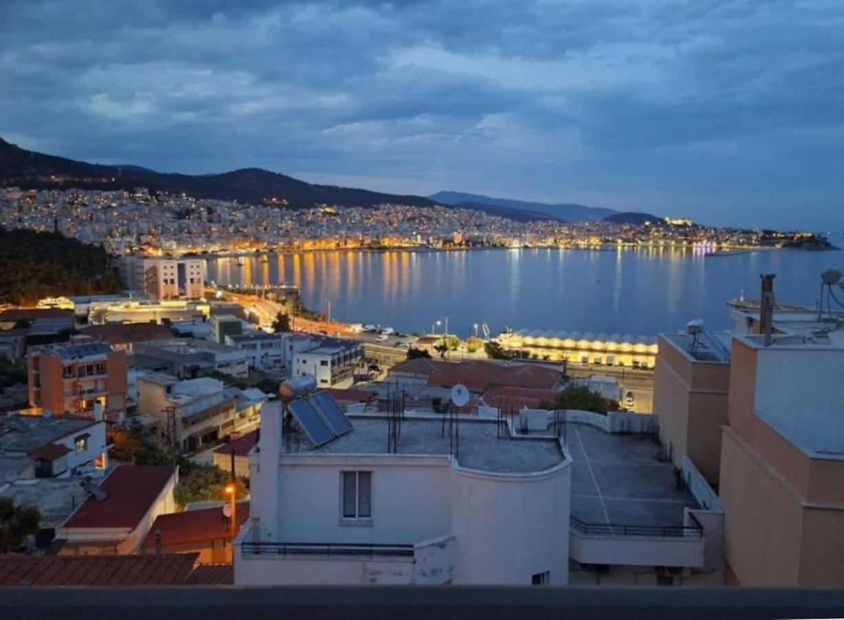 Kouros Kalamitsa Apartment Kavala Exterior foto