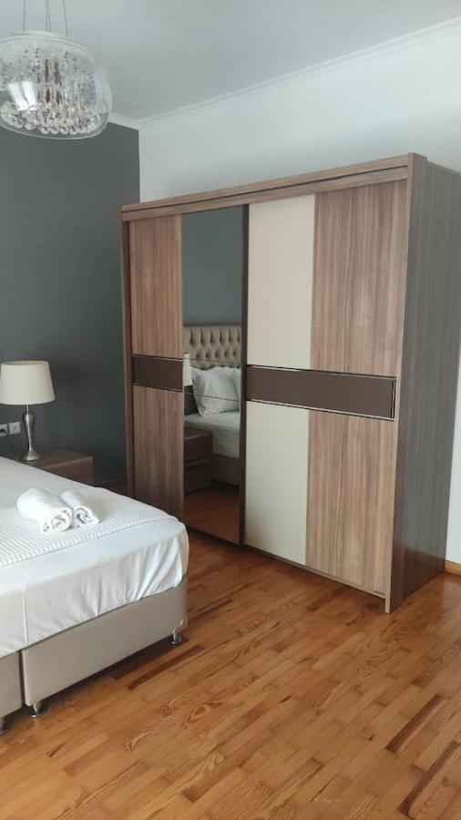Kouros Kalamitsa Apartment Kavala Exterior foto