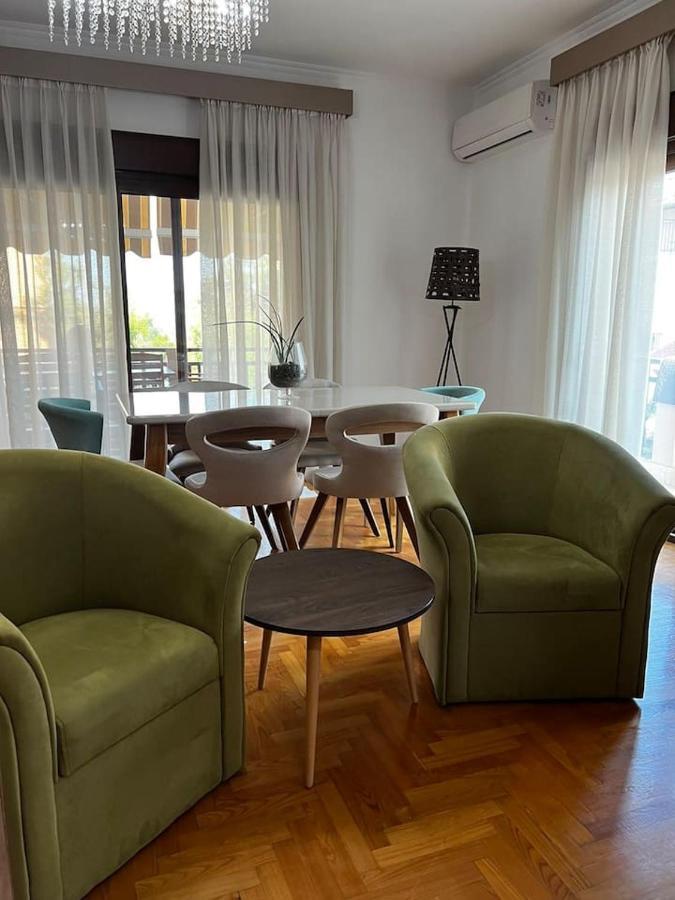 Kouros Kalamitsa Apartment Kavala Exterior foto